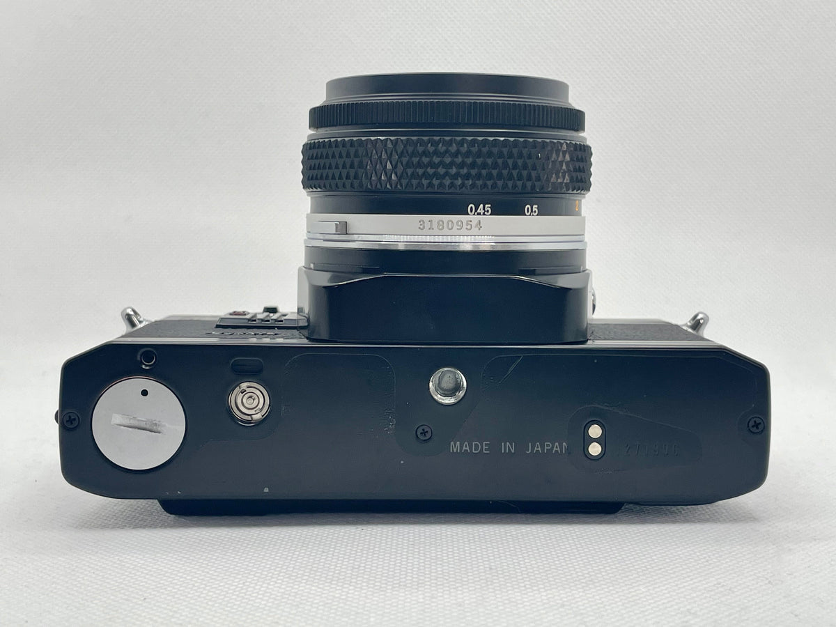 Olympus OM-10 50mm 1.8 Black