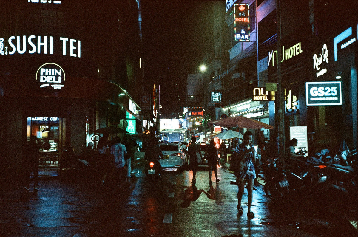 YASHICA Film Sapphire 70s 35mm film ISO 400 Exp.24