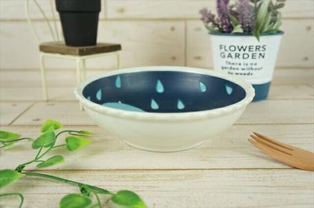 Japanese Meow Cat Ceramic Plate - Rain Day Design