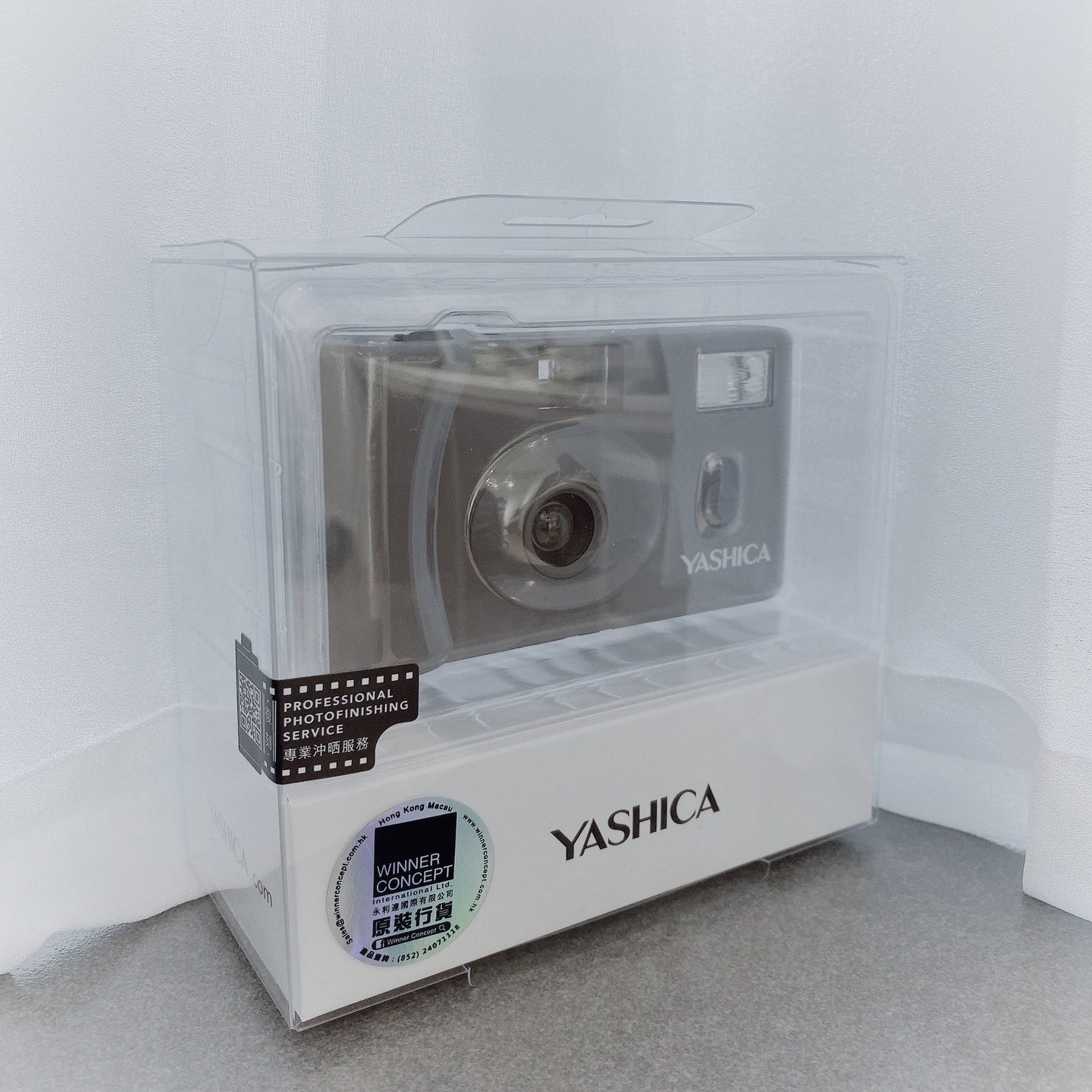 Yashica MF-1 Reloadable 35mm Film Camera - Available in 11 Colours
