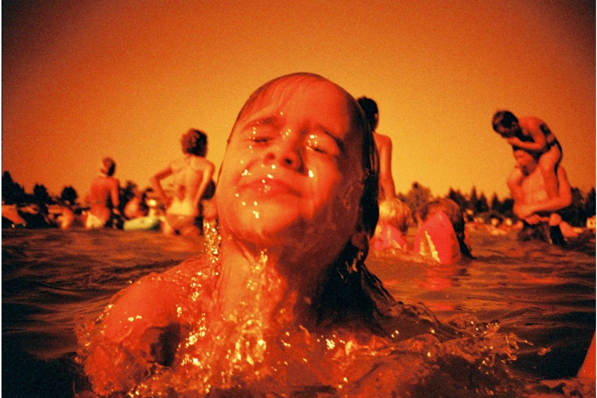 Lomography Redscale XR 35 mm ISO 50–200 Film (1 Roll)