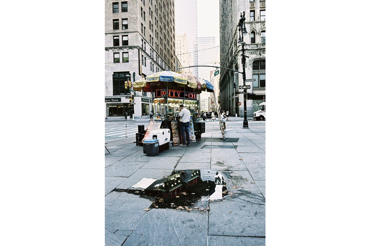 Lomography 2021 LomoChrome Metropolis 120 ISO 100–400 Film