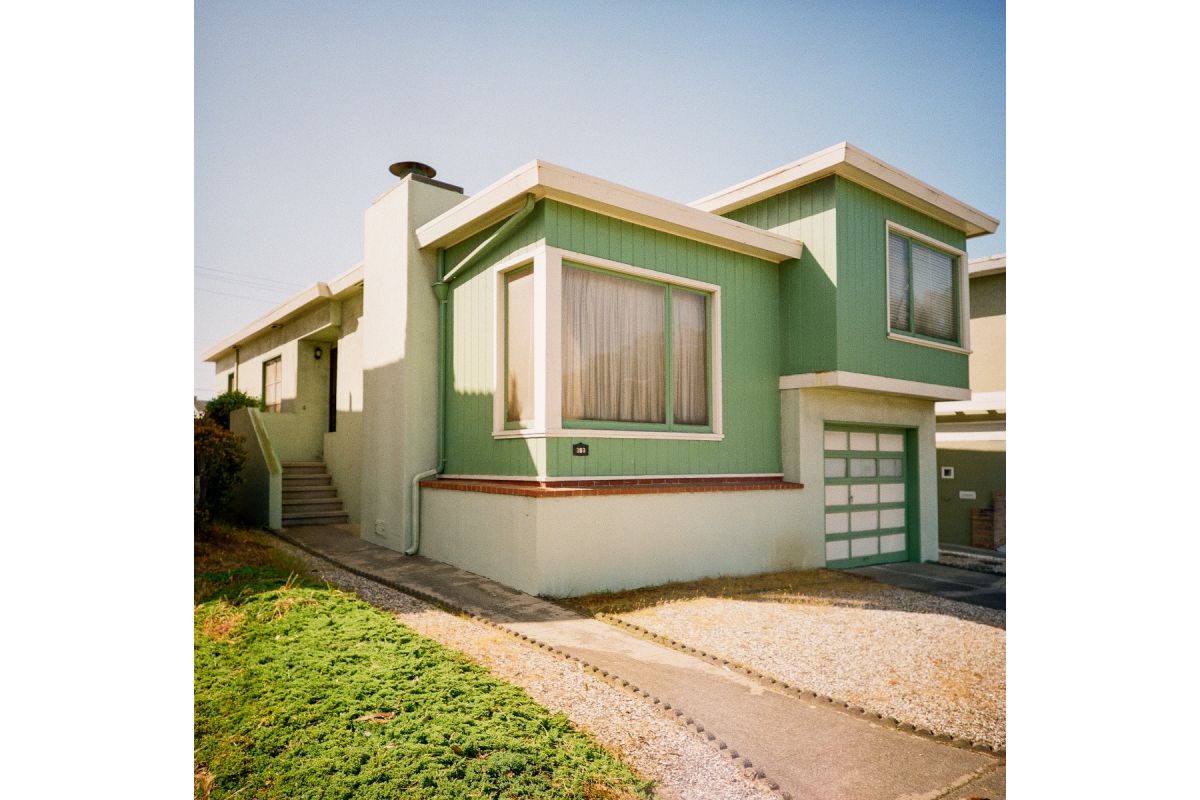 Lomography Color Negative 120 ISO 400 Film (1 Roll)