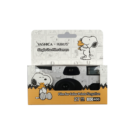 YASHICA Single Use Film Camera (Snoopy comic world)