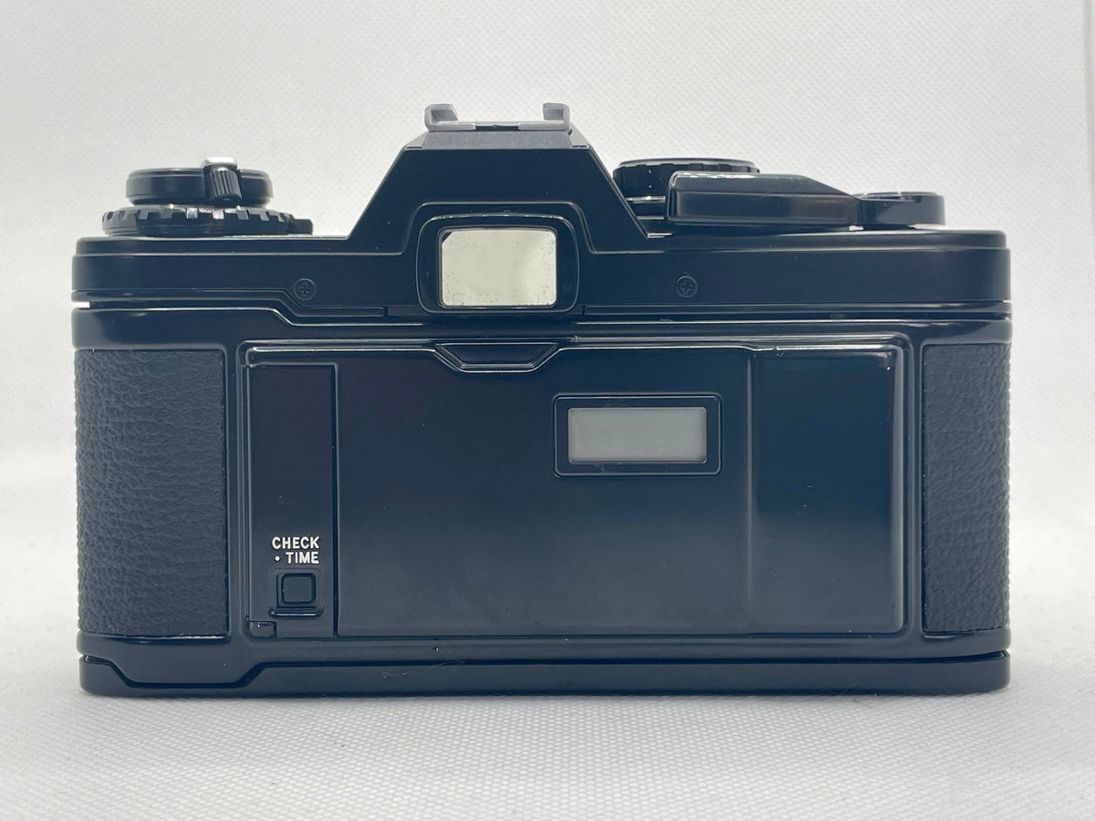 Olympus OM-10 50mm 1.8 Black