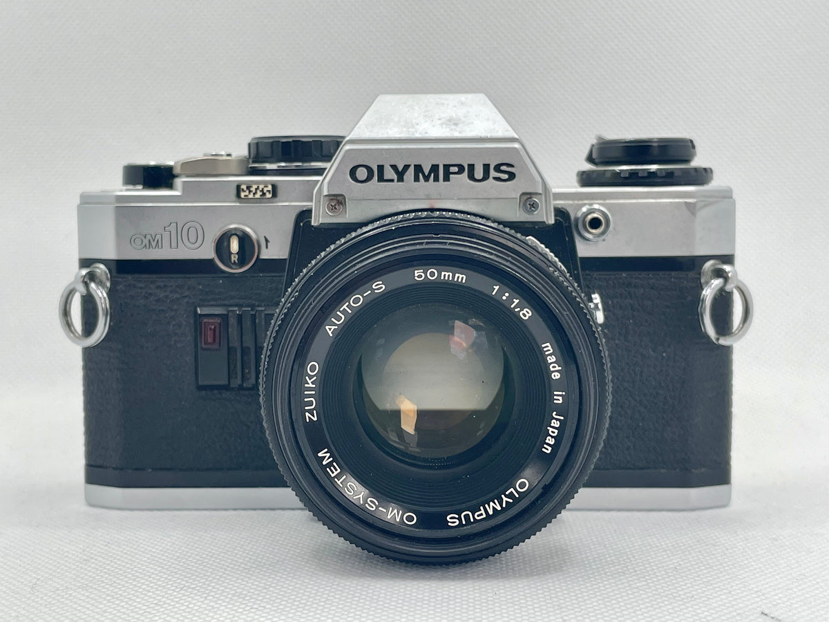 Olympus OM-10 50mm 1.8 Silver