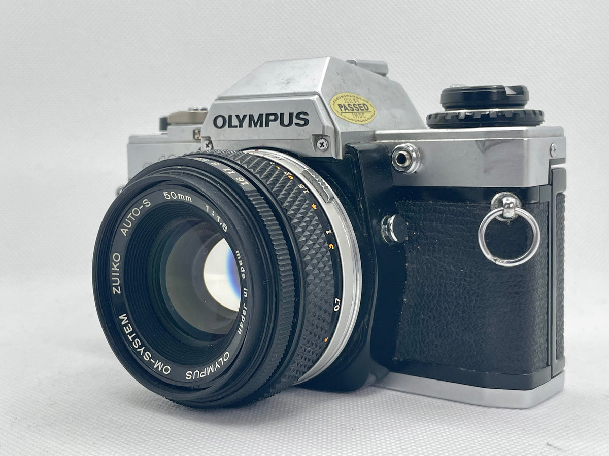 Olympus OM-10 50mm 1.8 Silver