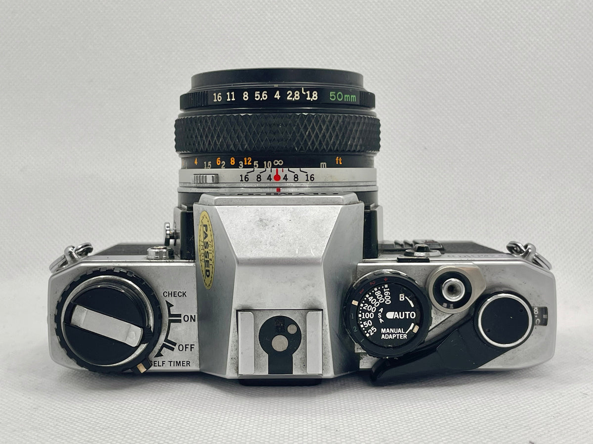 Olympus OM-10 50mm 1.8 Silver