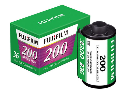 FUJIFILM  200 - ISO 200