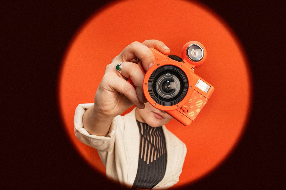 Fisheye No. 2 Papaya Pop 35 mm Camera