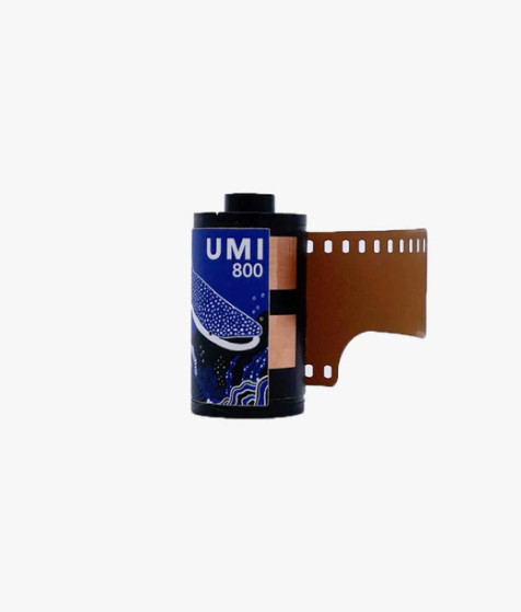 Film Never Die UMI 800 / 135 - 36exp.