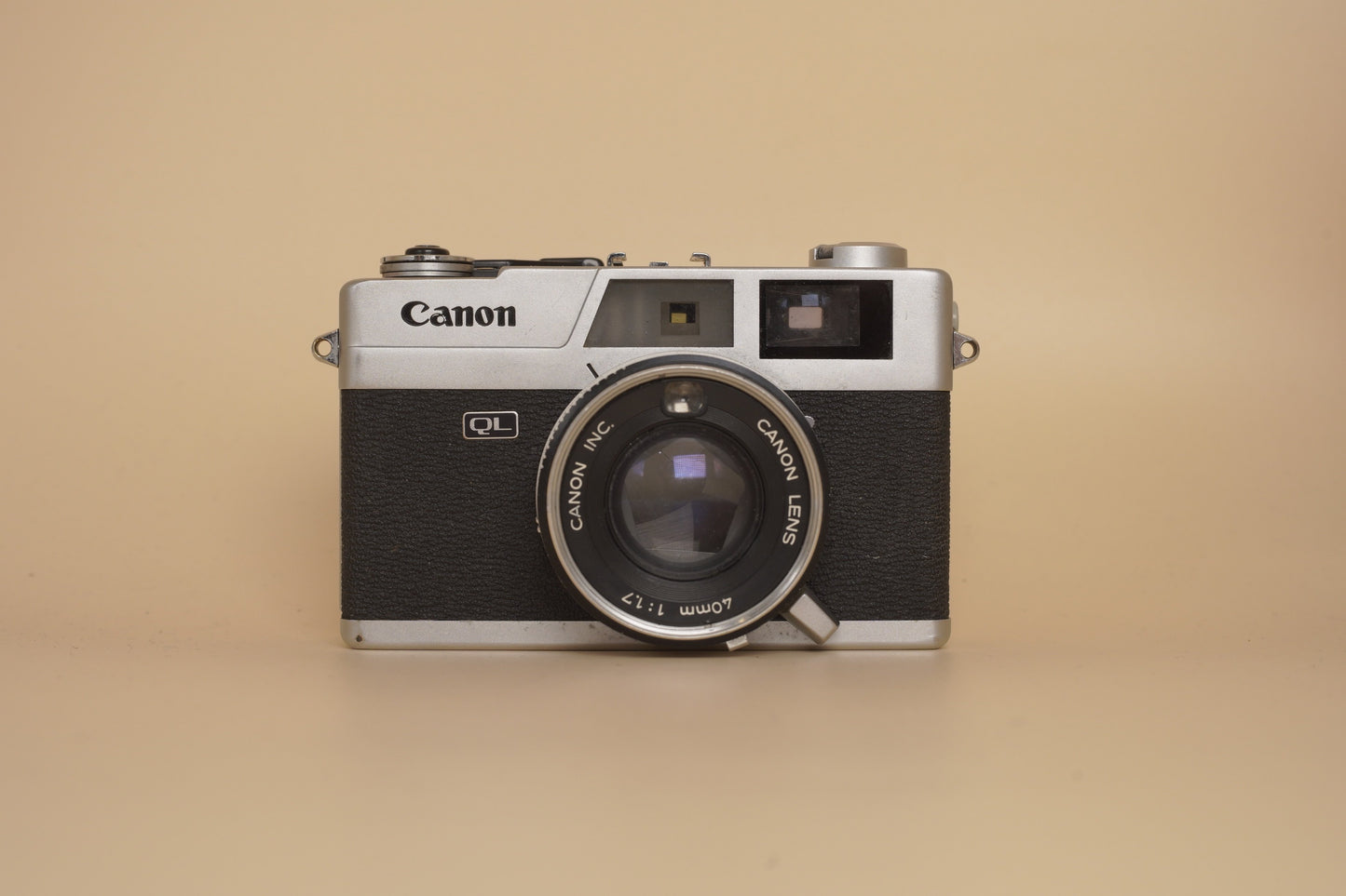Canonet QL17