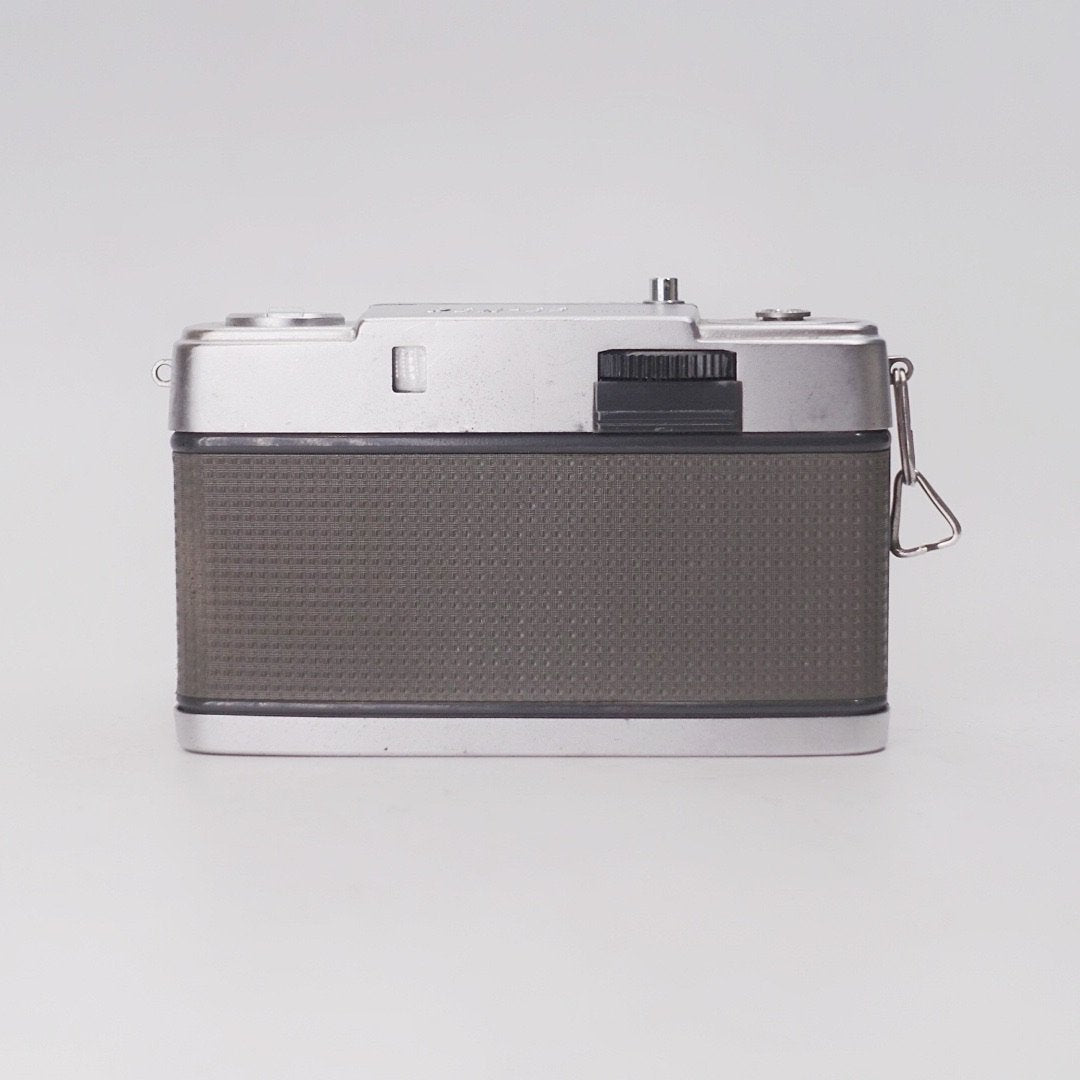 Olympus Pen EE